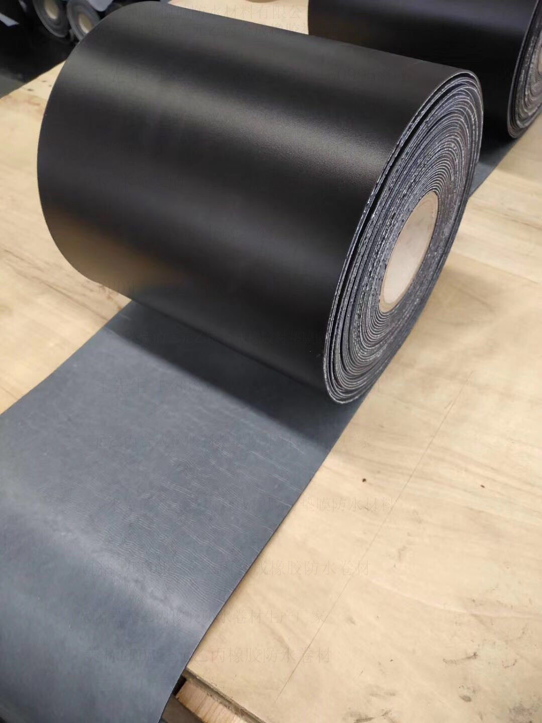 EPDM襯墊膜膠�?.jpg