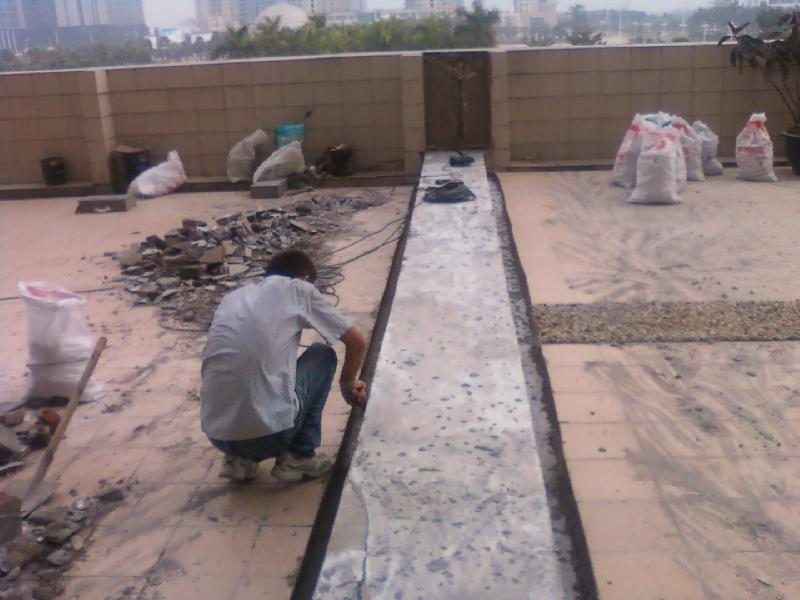 ��s�p��ˮ��©