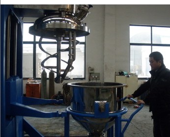 �z�{����C(j��)